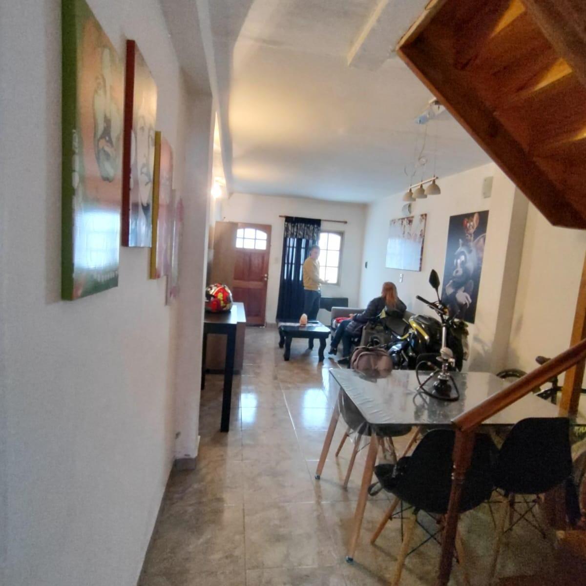 VENDO CASA+ DUPLEX,, STA GENOVEVA, NEUQUEN