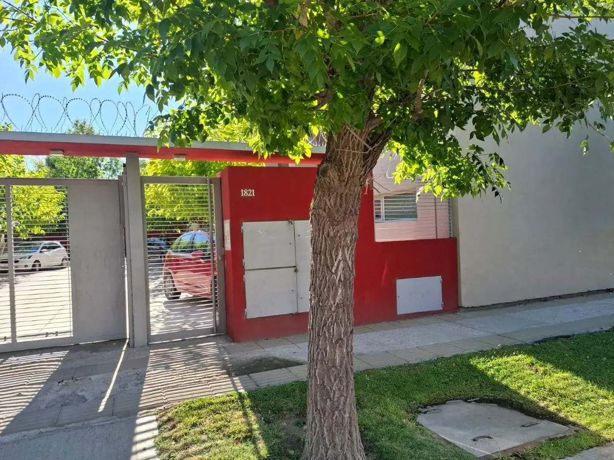 VENTA DUPLEX UNICO 2 DORMIS, EXCELENTE UBICACION JARDINES DEL REY, Neuquén 4
