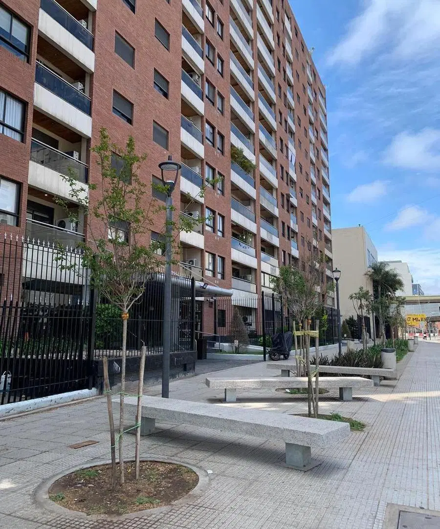 Departamento muy Luminoso, Vista abierta. Alquiler Temporal. Amenities 8
