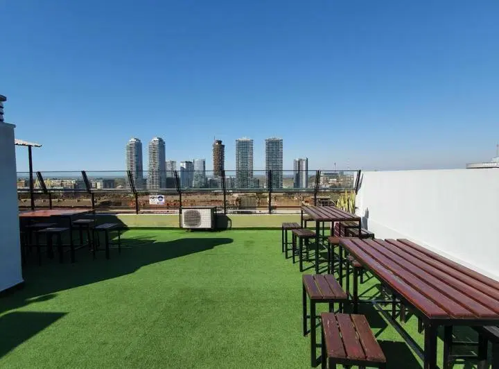 Departamento muy Luminoso, Vista abierta. Alquiler Temporal. Amenities 4
