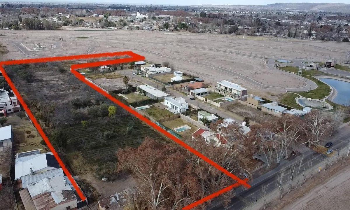 Foto de Terreno para desarrollo – Chacras de Coria (Viamonte) – Apto, imagen 3