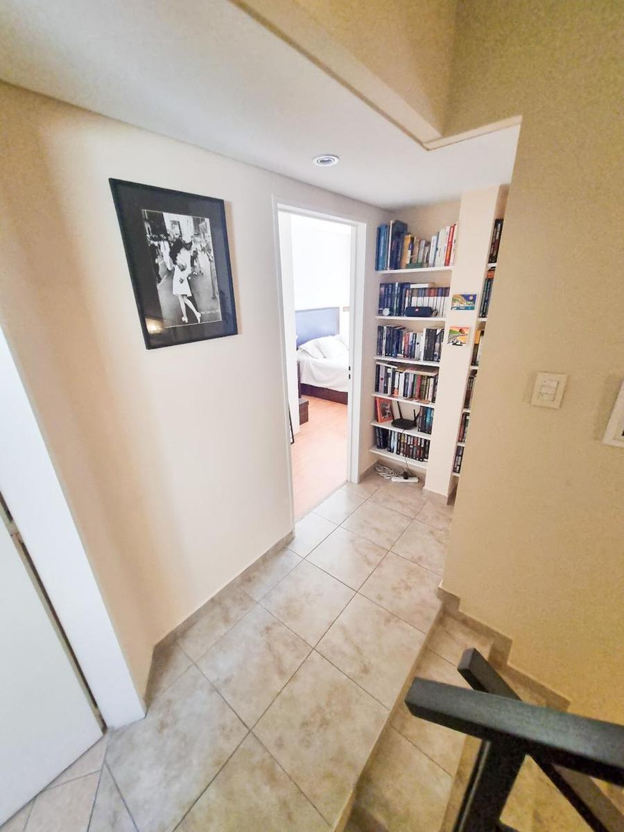 Departamento Dúplex con Terraza en El Barrio de Villa Urquiza 1