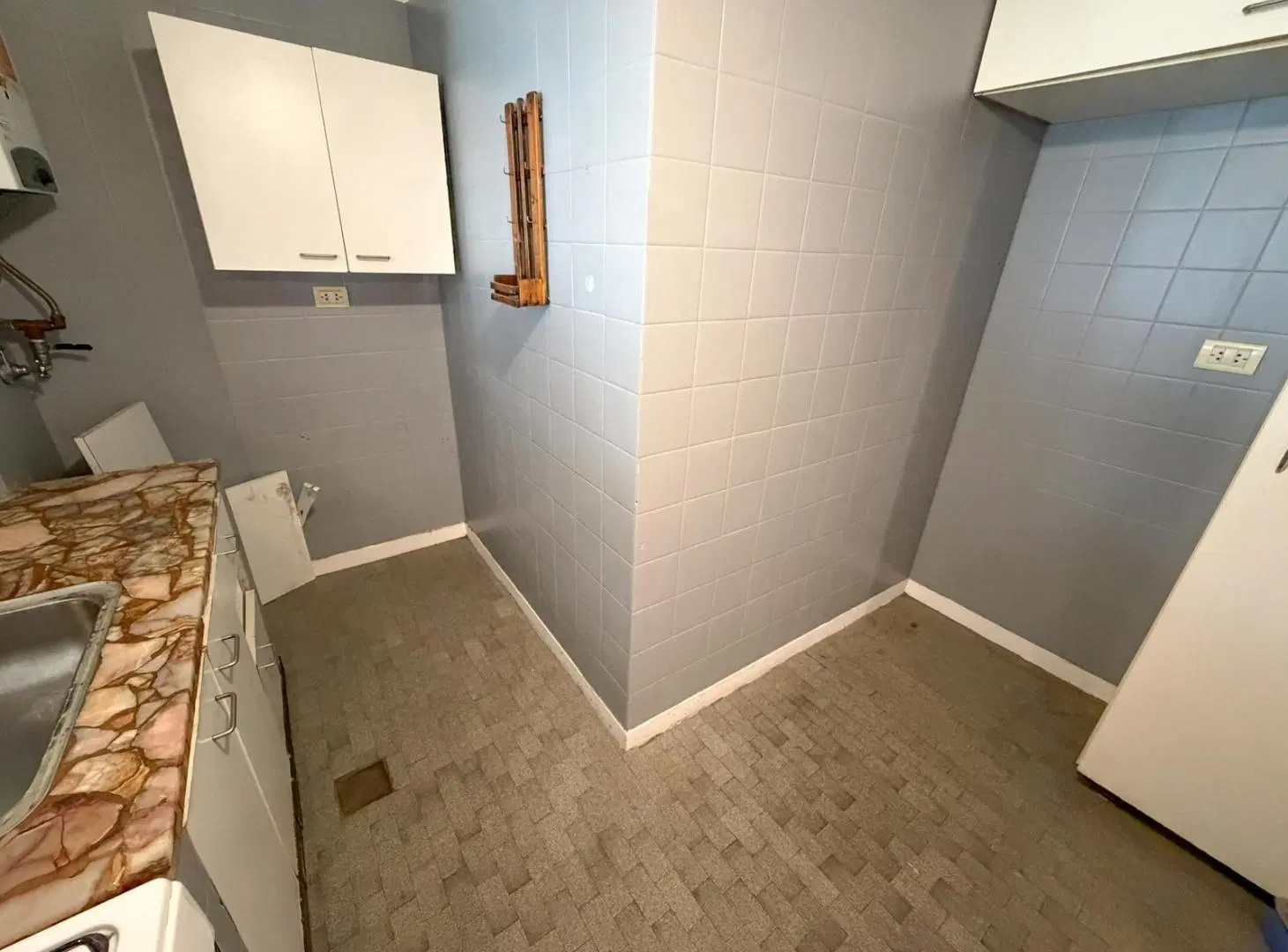 Departamento en alquiler de 3 ambientes en Monte Castro 5