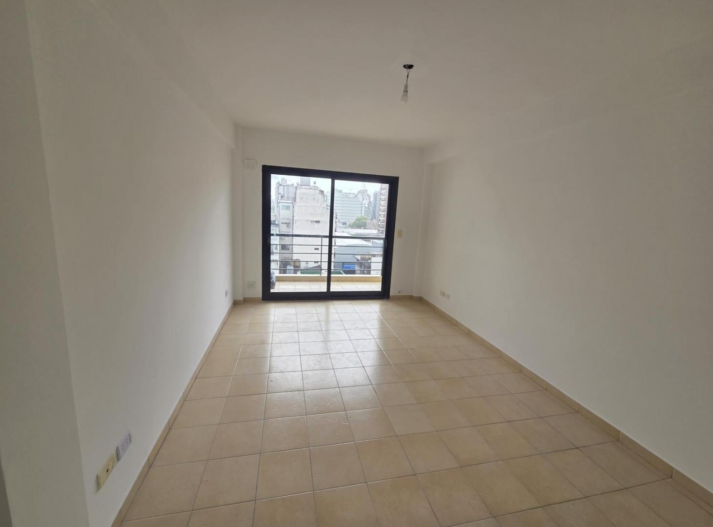 Foto de Alquiler de amplio 2 ambientes en Caballito, imagen 2