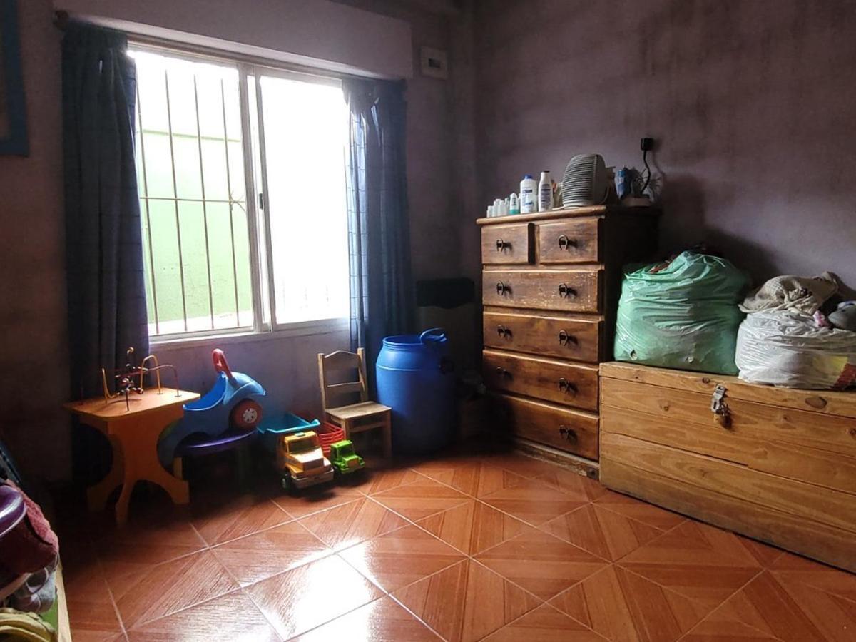 Casa 6 Ambientes con Local Al Frente, Merlo 2