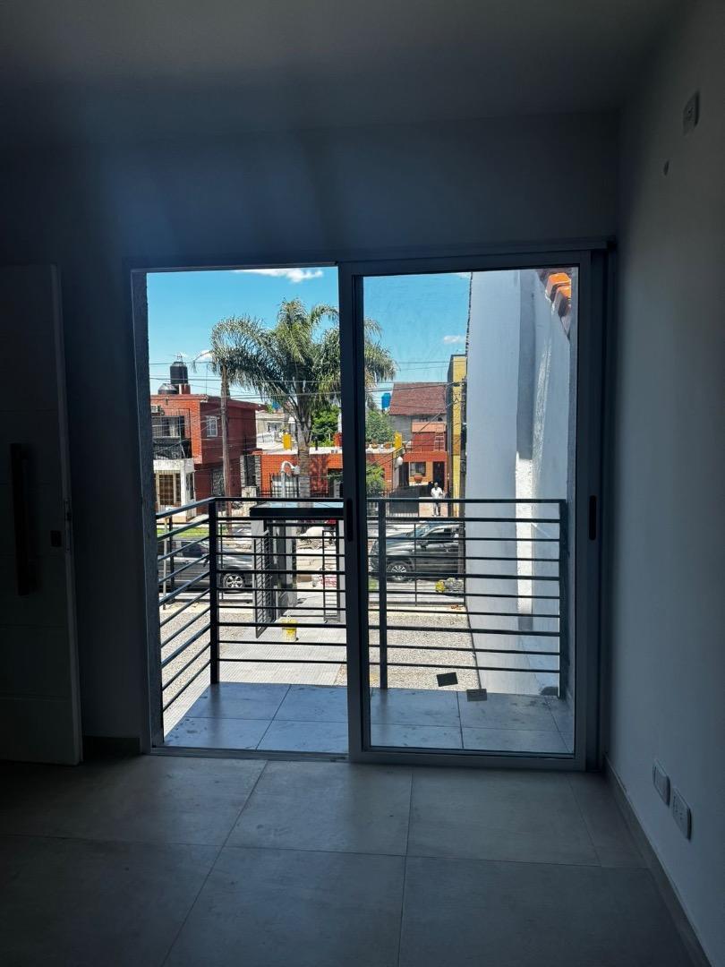 2 Ambientes en Venta, Moron (Obra Finalizada) 1