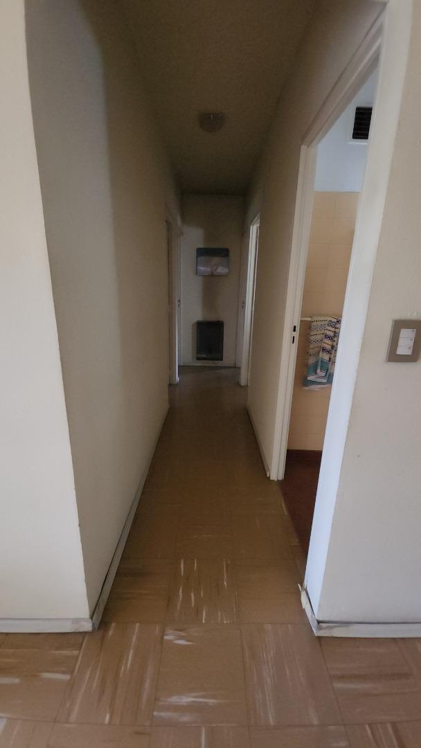 Foto de Depto. 4amb c/ cochera, Claypole, imagen 2