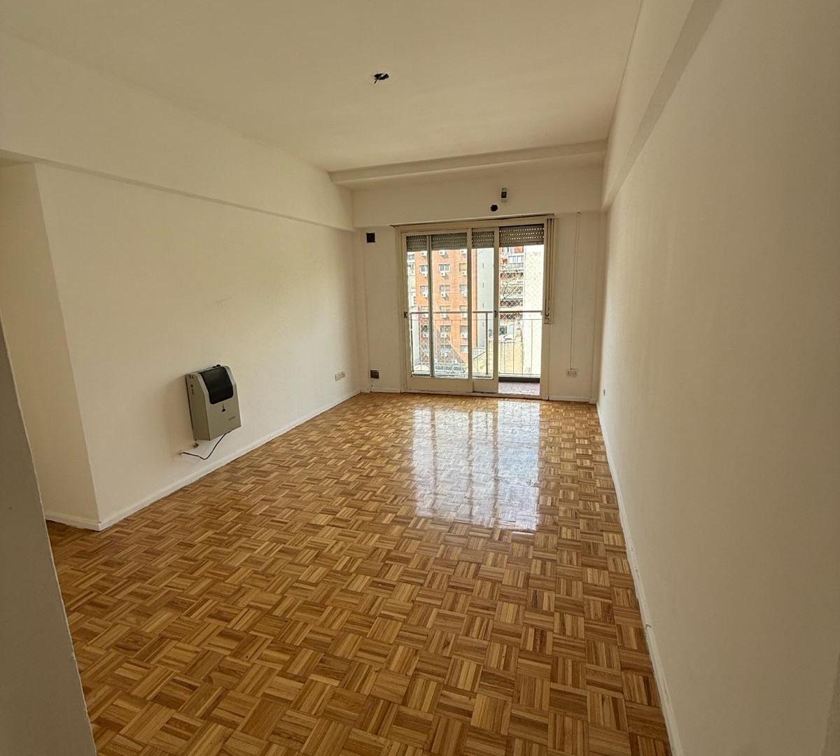 Foto de Departamento 3 ambientes con balcon pleno Caballito, imagen 1