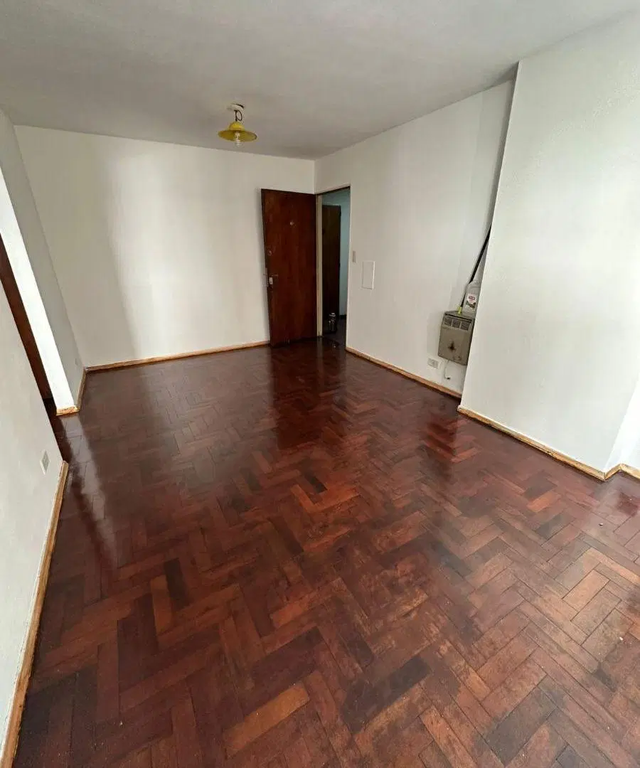 Departamento de 1 dormitorio en calle Dean Funes y Figueroa Alcorta 2