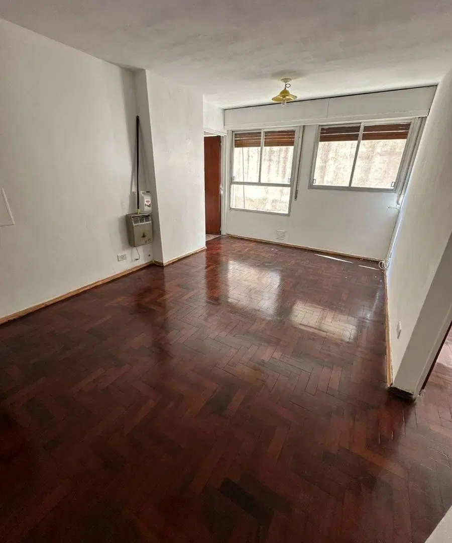 Departamento de 1 dormitorio en calle Dean Funes y Figueroa Alcorta 4