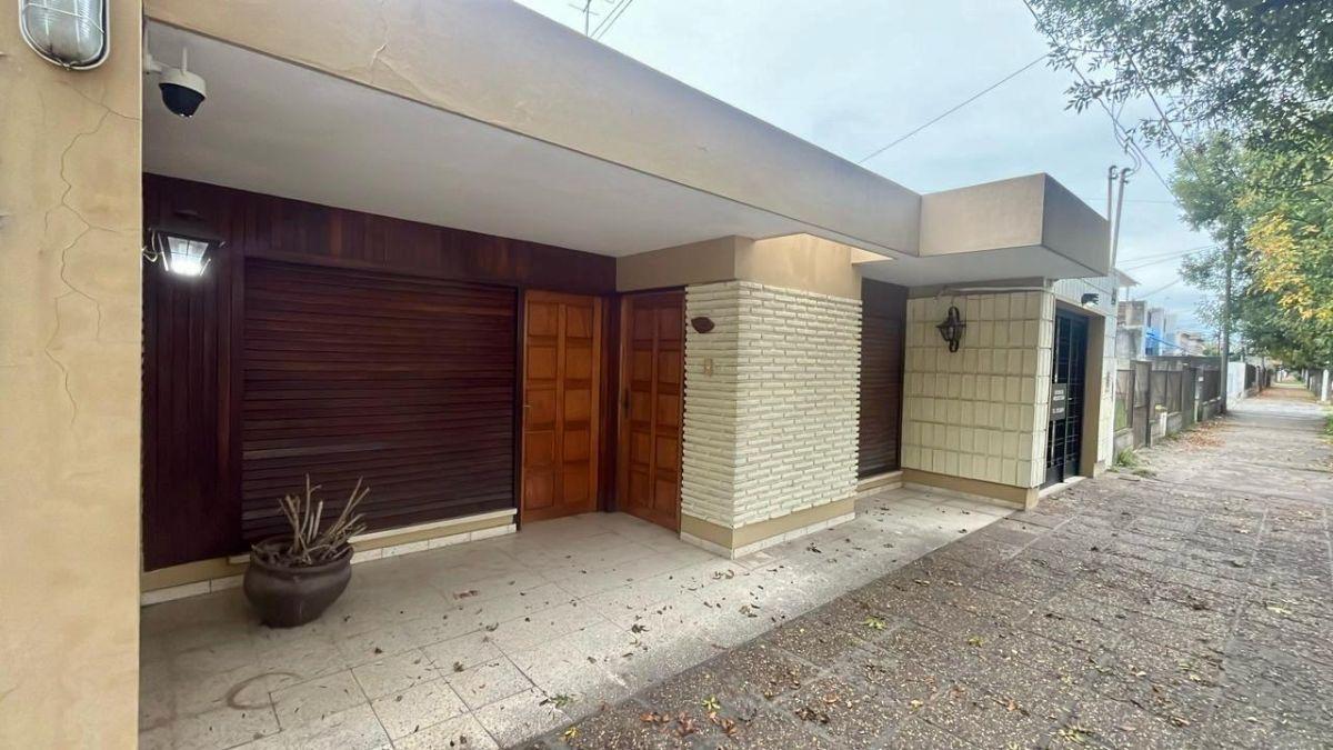 Foto de VENTA CASA EN EL CENTRO - PILAR CORDOBA, imagen 2