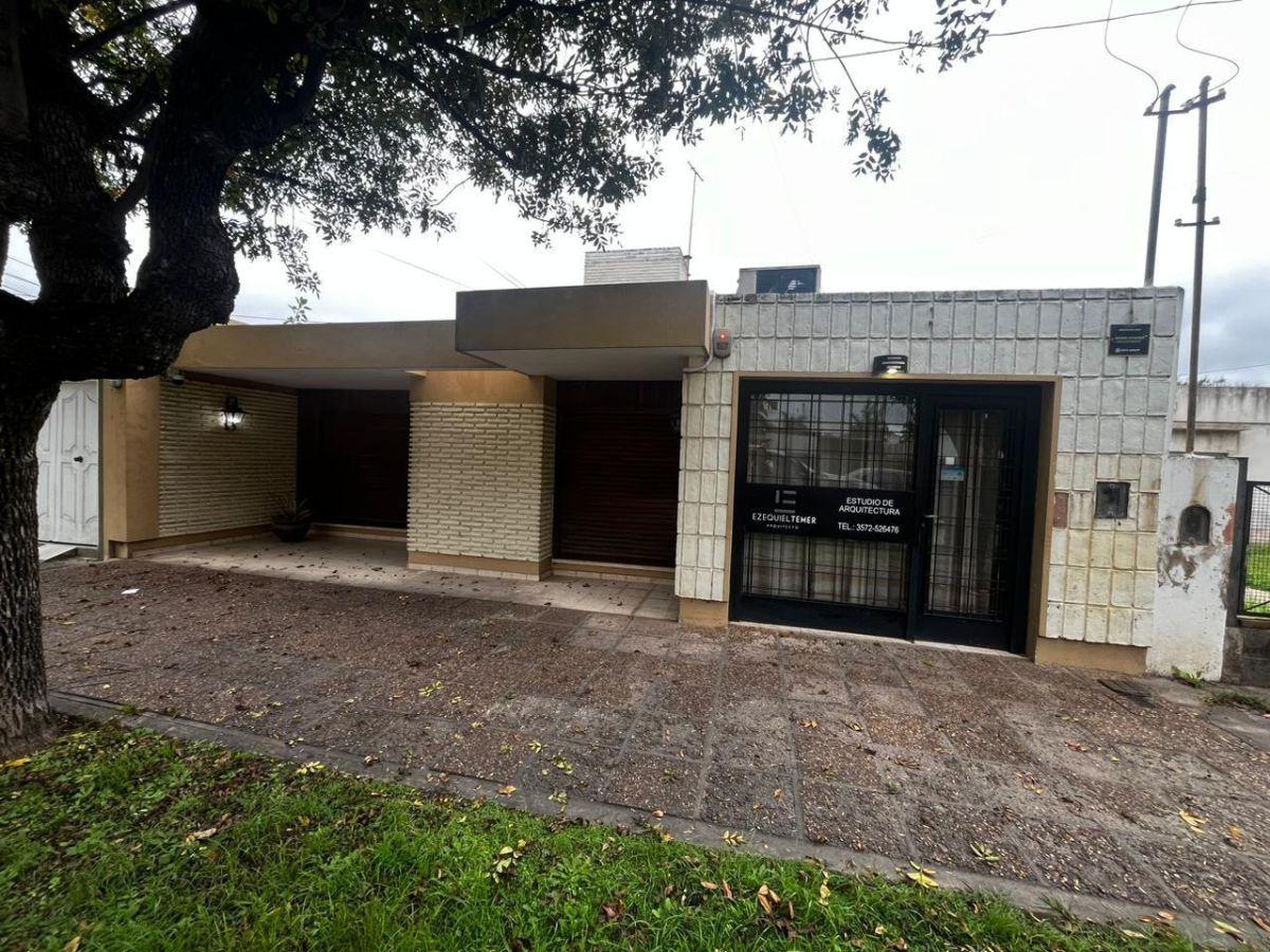 Foto de VENTA CASA EN EL CENTRO - PILAR CORDOBA, imagen 1