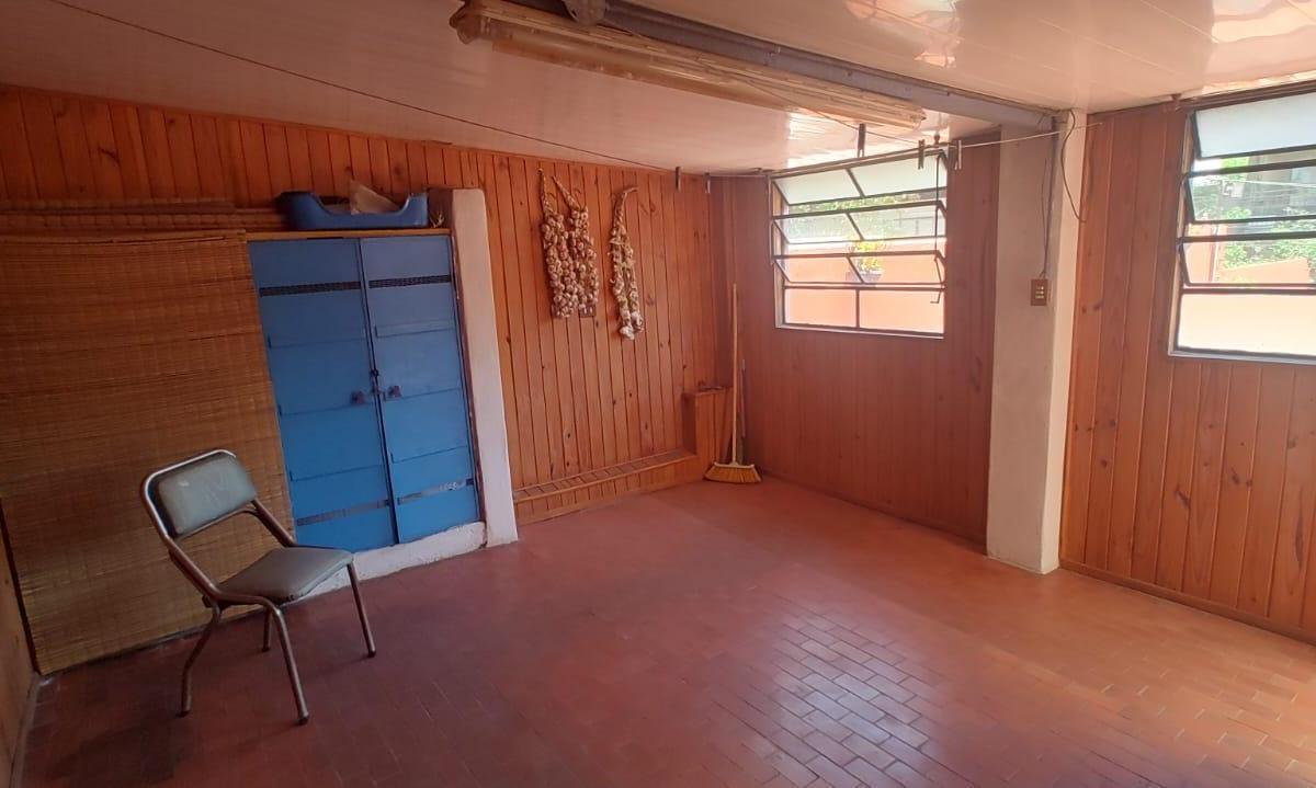 Venta - Casa 6 Ambientes en Argerich 1300 3
