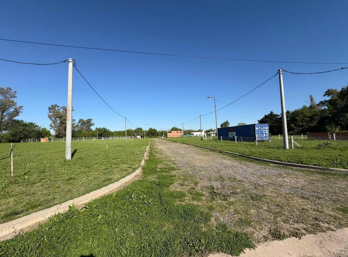 Terreno en sobre la 148 e/ 522 y 523 2