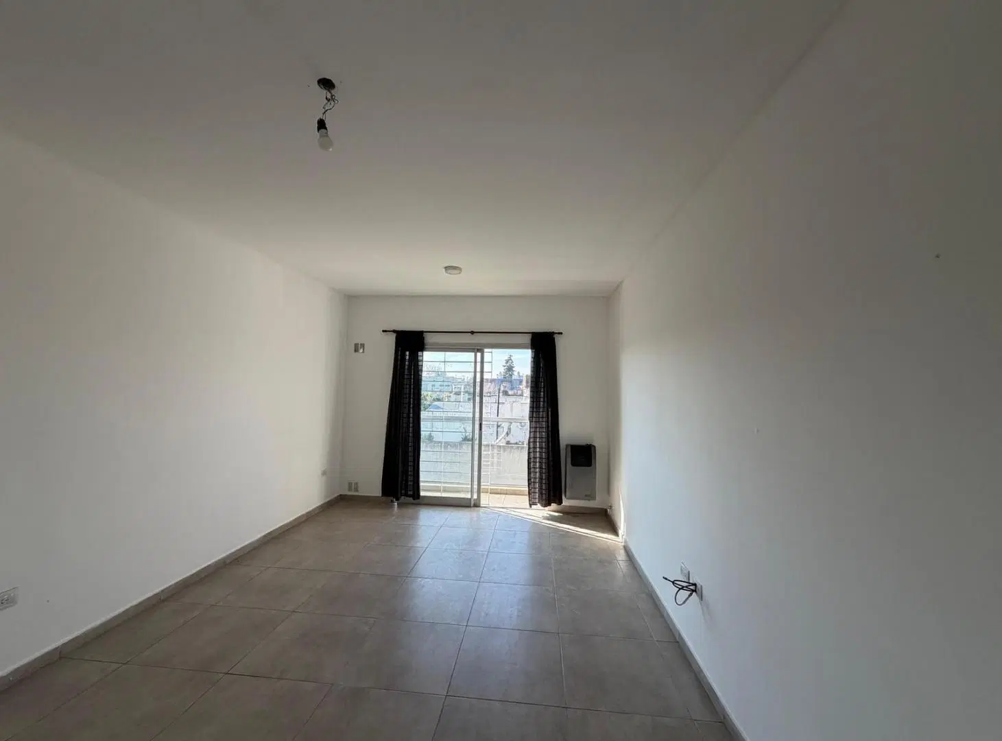Departamento monoambiente en calle 120 entre 68 y 69 4