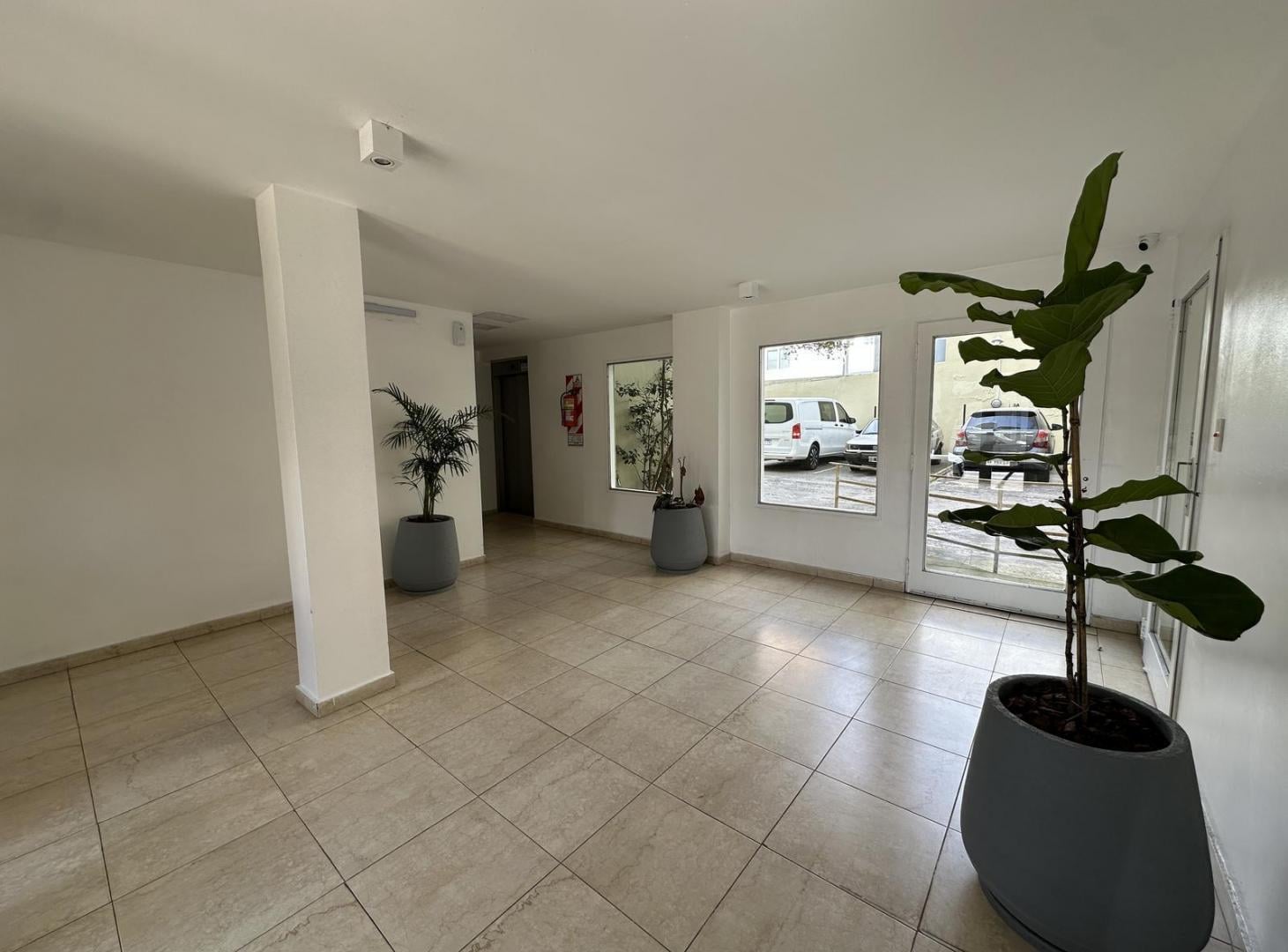 Foto de Departamento en alquiler 2 dormitorios y cochera, imagen 1