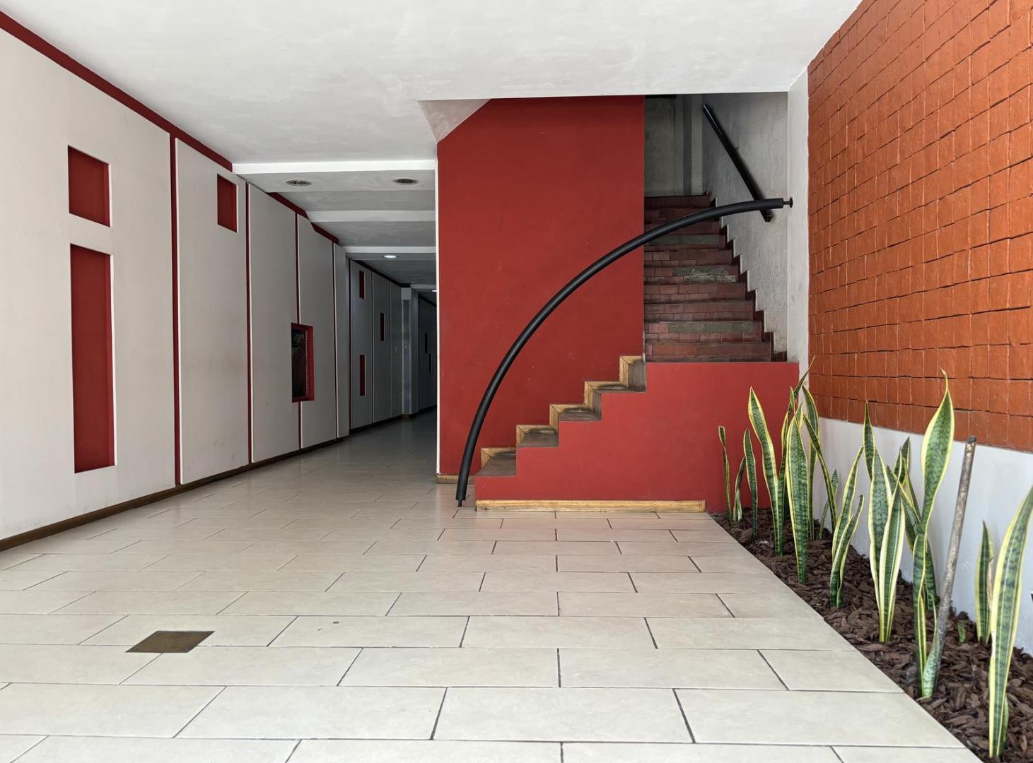 Foto de Departamento en Venta en La Plata, imagen 2