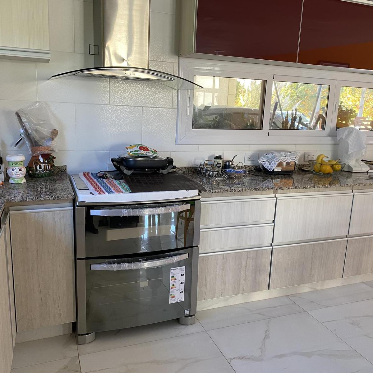 Foto de VENTA DE CASA 5 AMBIENTES, LOTE 34, MIRALAGOS 1, imagen 4