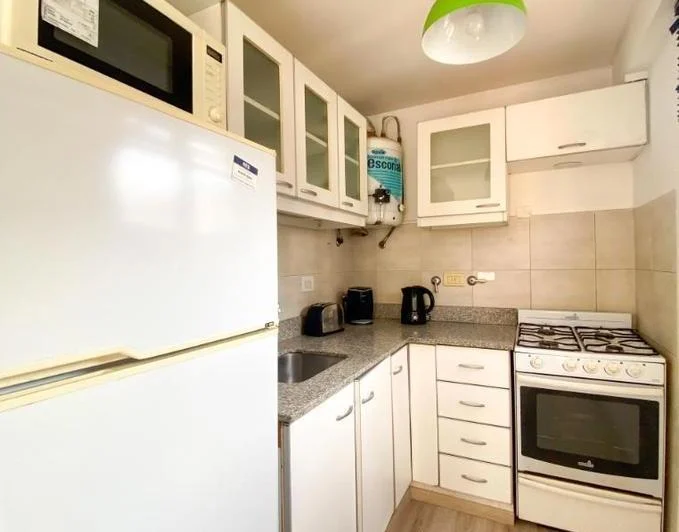 Dúplex Moderno y Luminoso con Estilo Único en Zapata 3