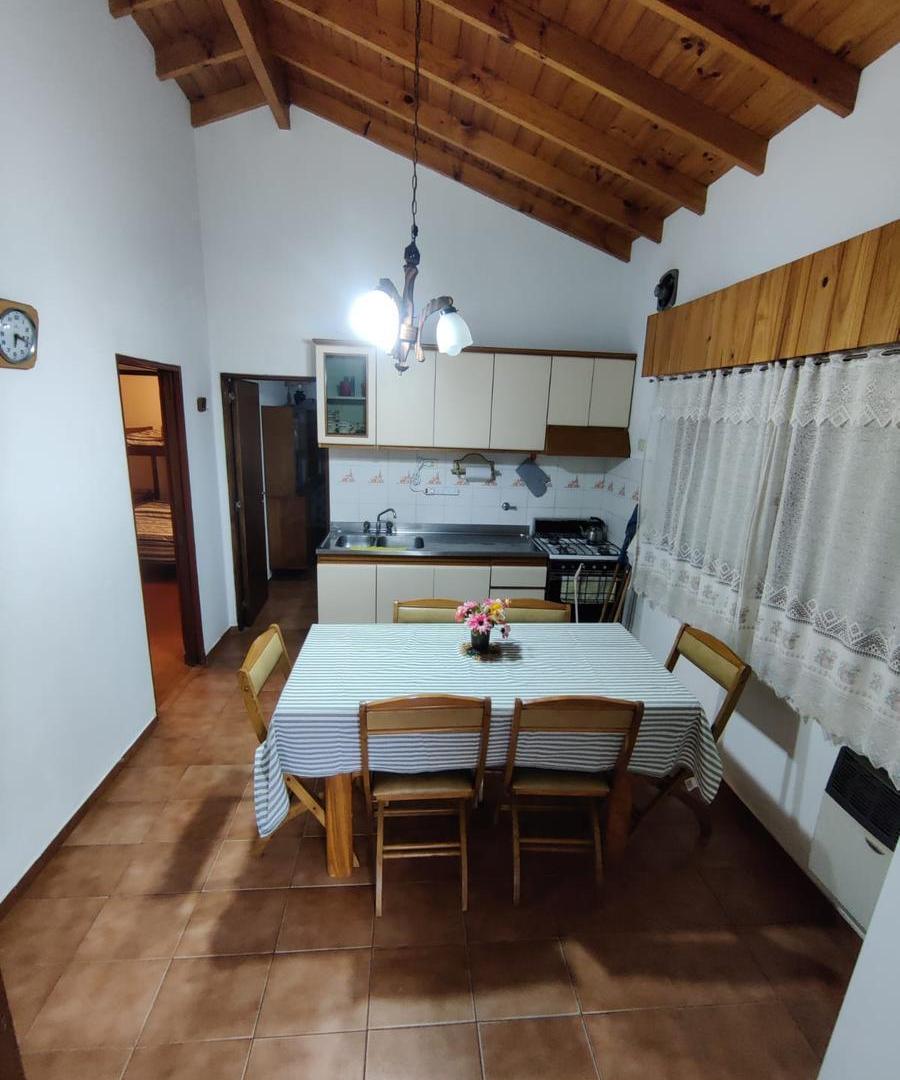 ALQUILER APTO JOVENES MAX 7 PAX LIBRE 2DA QUINCENA PINAMAR Casa Tres Ambientes