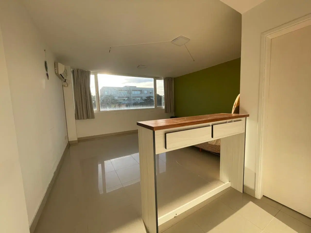 DEPARTAMENTO C/ COCHERA EN VENTA - PASEO EL AGORA 2