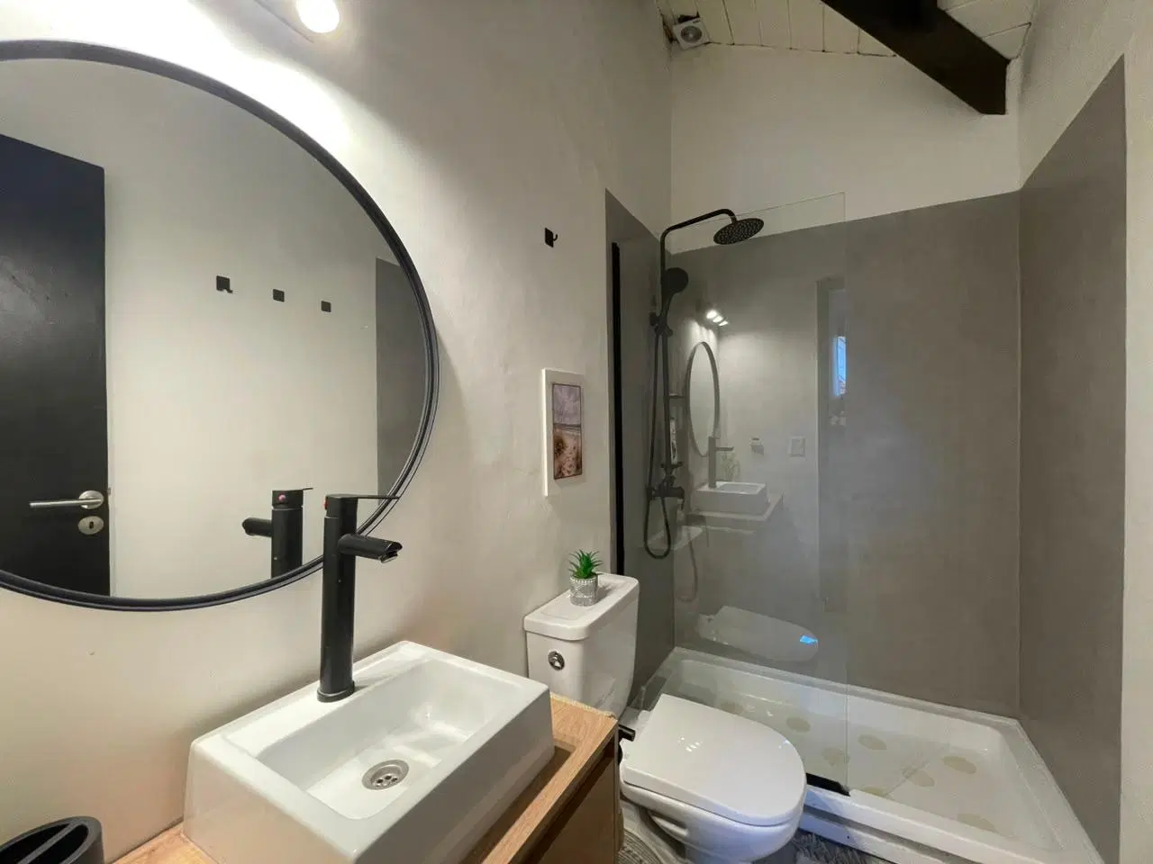 DEPARTAMENTO DE 2 AMBIENTES RECICLADO 4