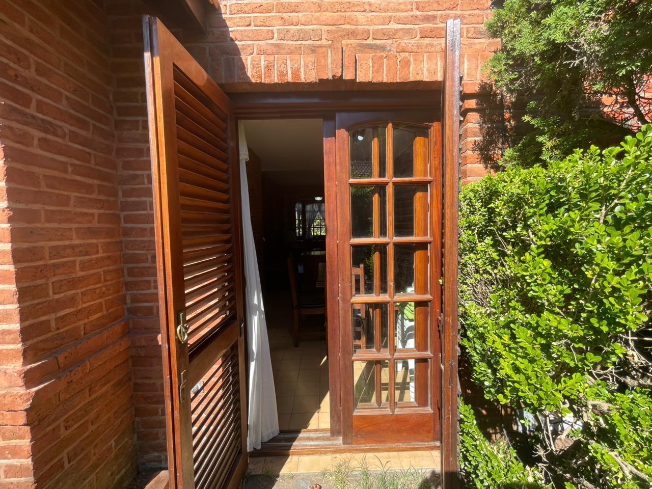 Foto de Venta y Alquiler temporario - Triplex en excelente ubicación!, imagen 1