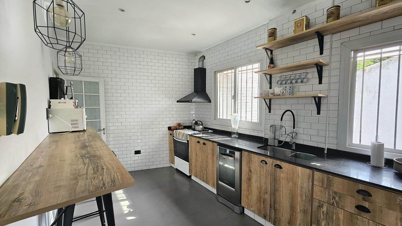 Venta PH 4 ambientes en Saavedra