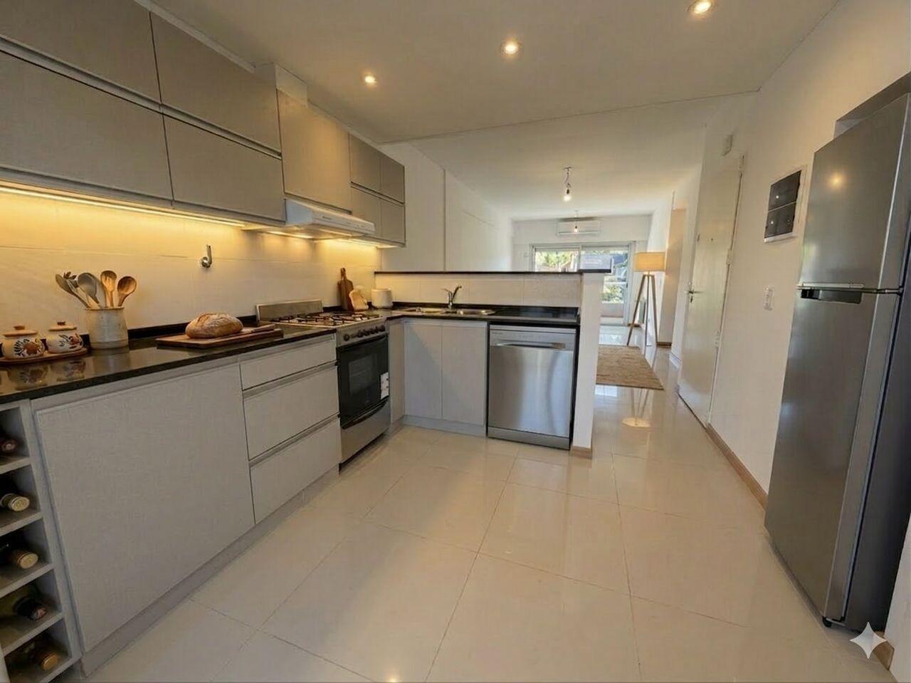 Foto de VENTA DEPARTAMENTO PISO COMPLETO DE 4 AMBIENTES EN VILLA DEVOTO CON, imagen 3