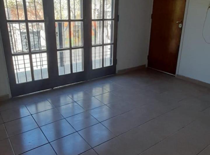¡Alquiler de hermoso departamento en excelente ubicación! 4