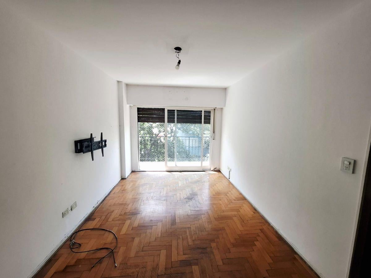Foto de Deepartamento de 3 ambientes con balcón al frente, imagen 3