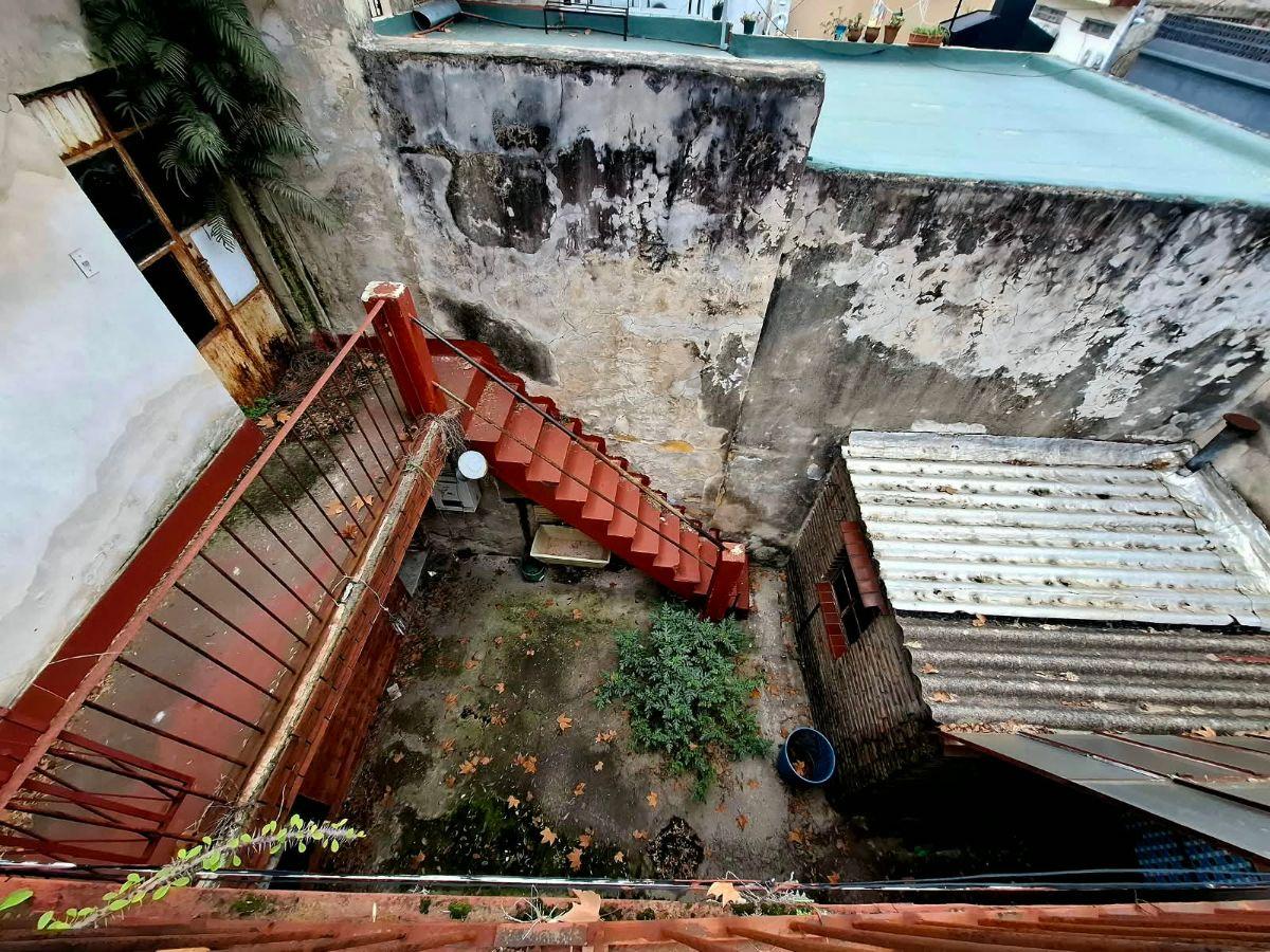 Foto de Casa de 4 amb. c/patio y terraza en Parque Chacabuco, imagen 5