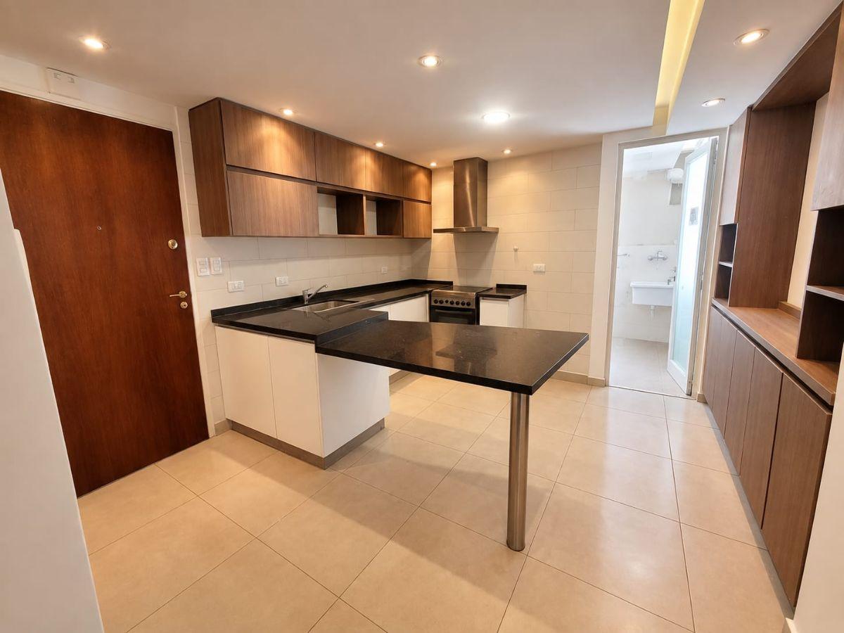 Foto de Departamento de 65 m² con 2 dormitorios en alquiler en Flores Norte, imagen 1