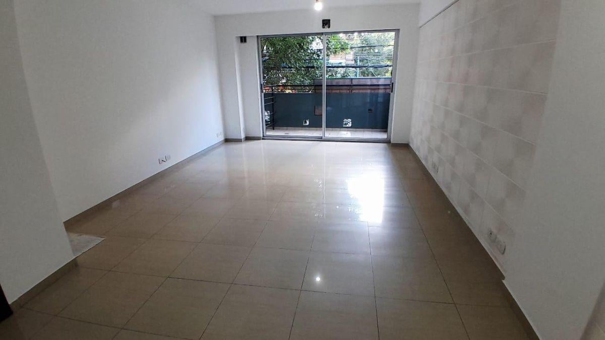 Foto de Departamento de 1 ambiente c/ balcón y patio en venta en San Cristóbal, imagen 5