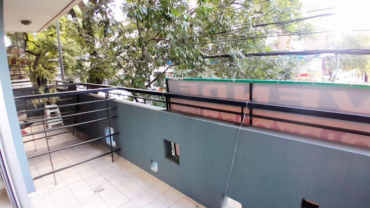 Foto de Departamento de 1 ambiente c/ balcón y patio en venta en San Cristóbal, imagen 3