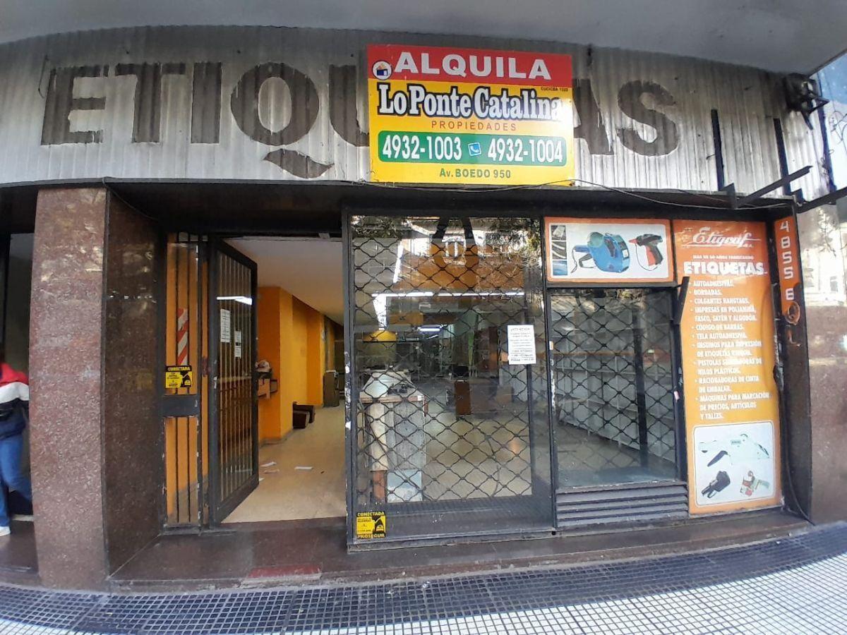 Foto de LOCAL COMERCIAL SOBRE AV. CORRIENTES, imagen 2