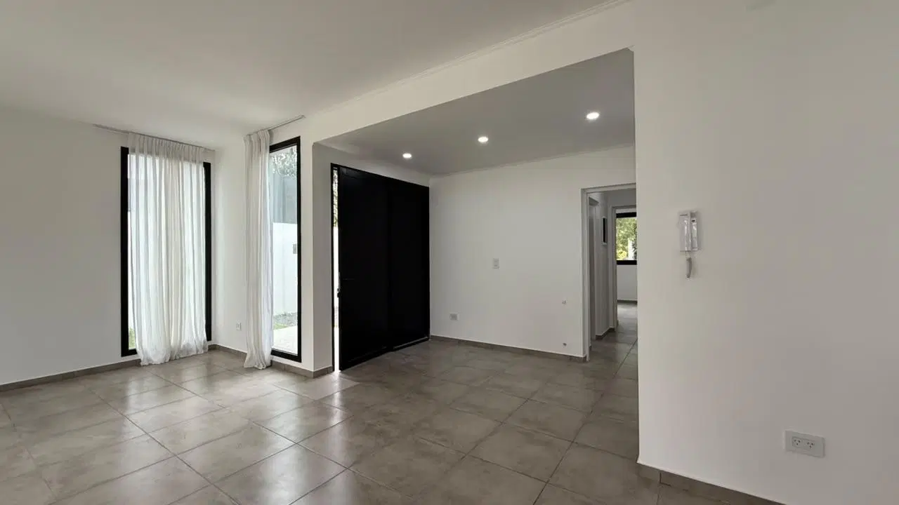 Casa en venta en 138 entre 471 y 472 1