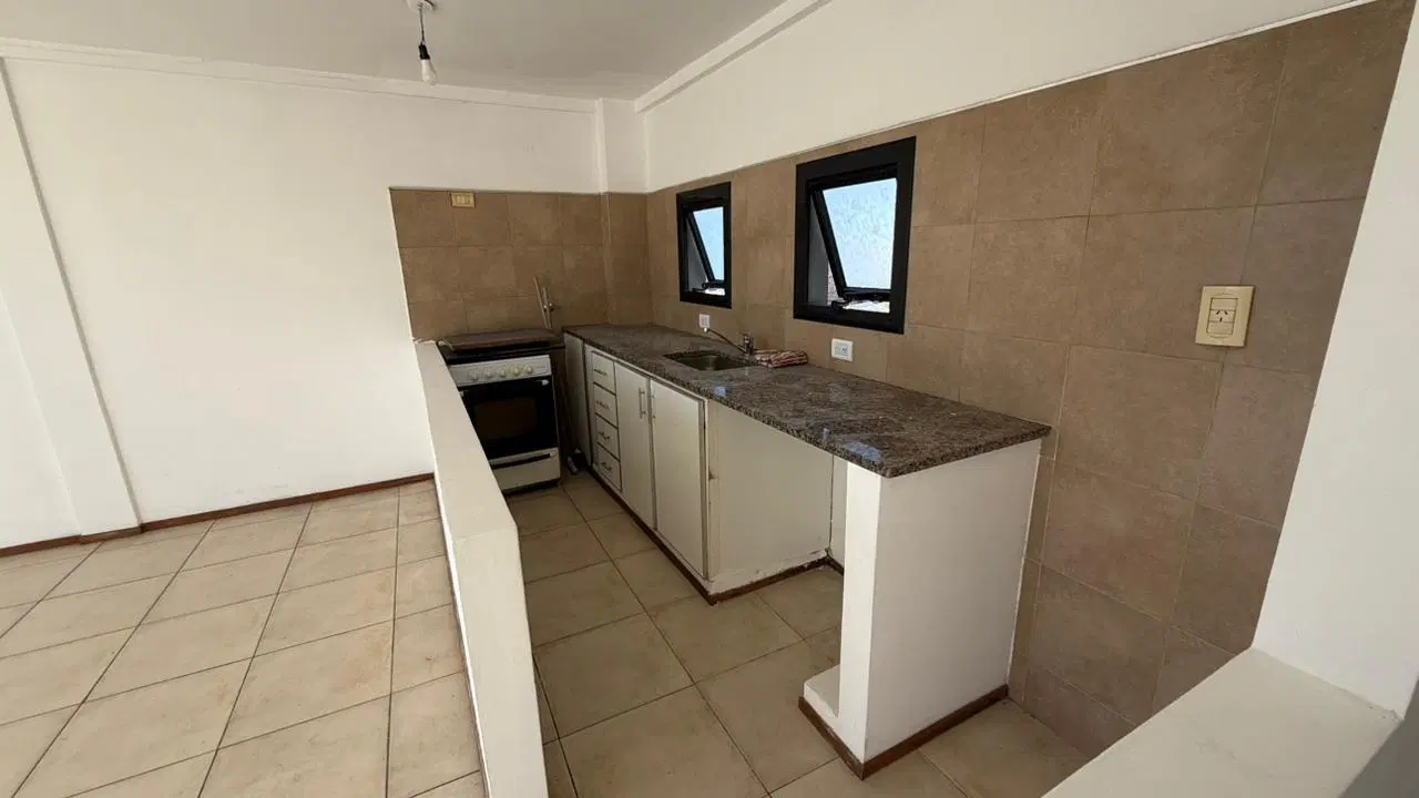 Departamento en alquiler calle 63 e/ 115 y 116 4