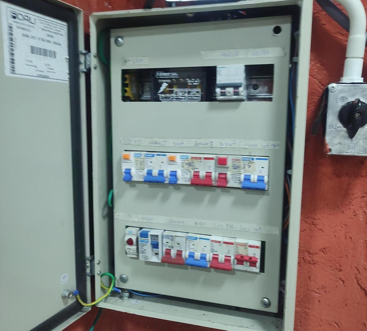 Local comercial multiples rubros