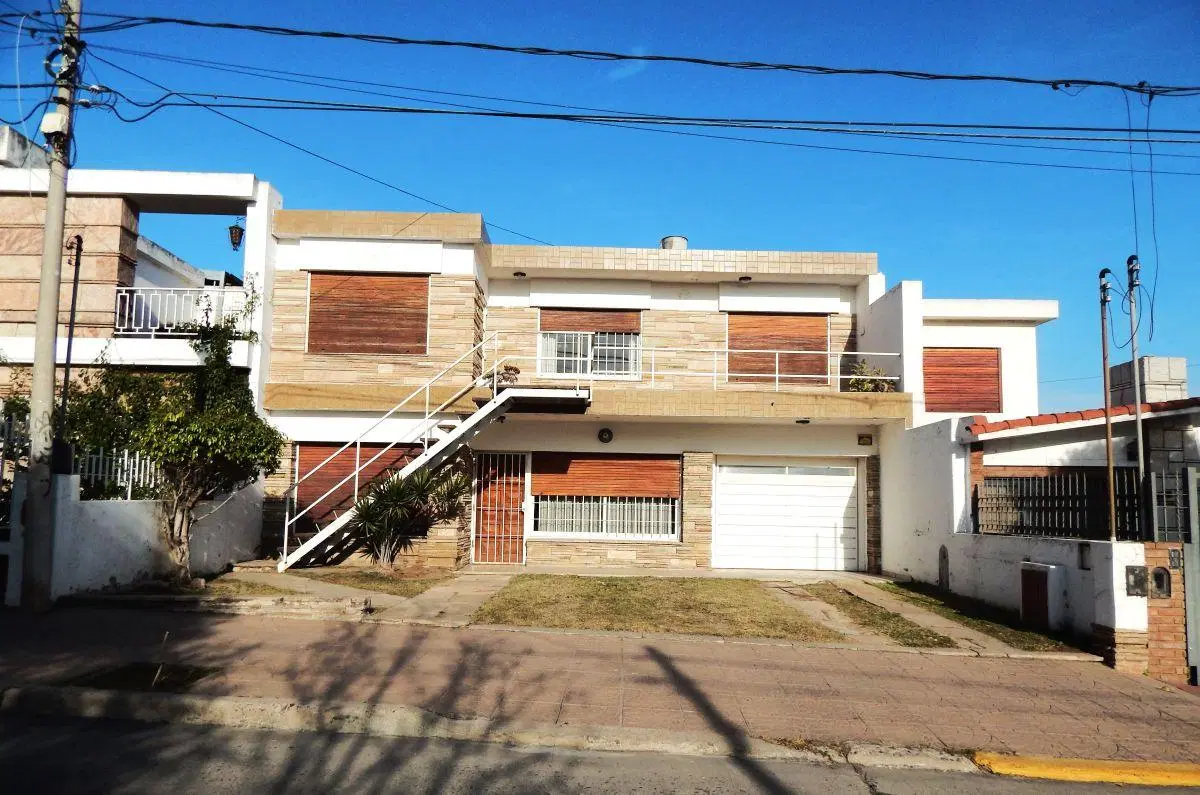 CASA + DEPTO EN PARQUE SAN VICENTE 3