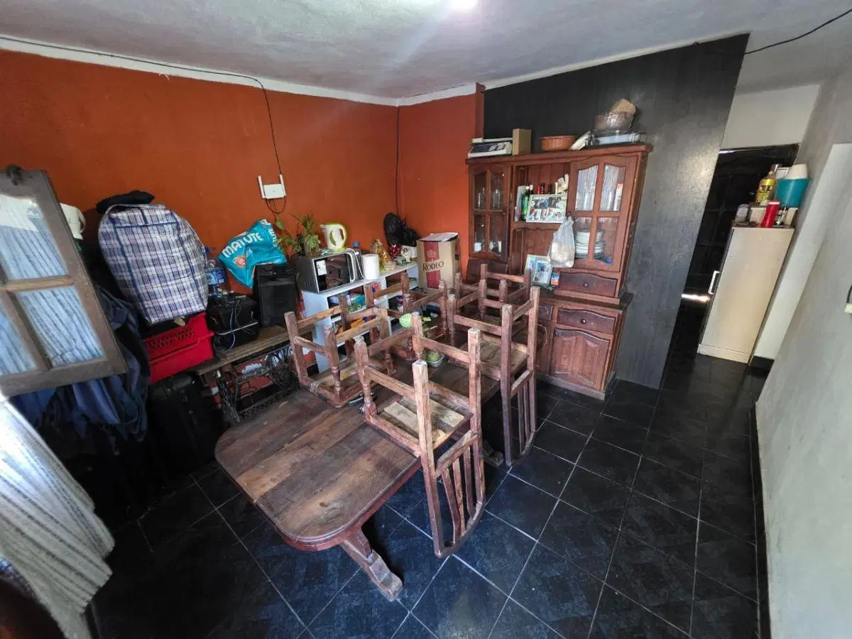 PRECIOSA CASA EN VENTA! En B° Juan M. de Rosas. 4