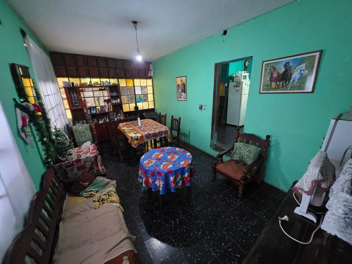 SE VENDEN 3 UNIDADES FUNCIONALES EN UNA INMEJORABLE ESQUINA!! 3