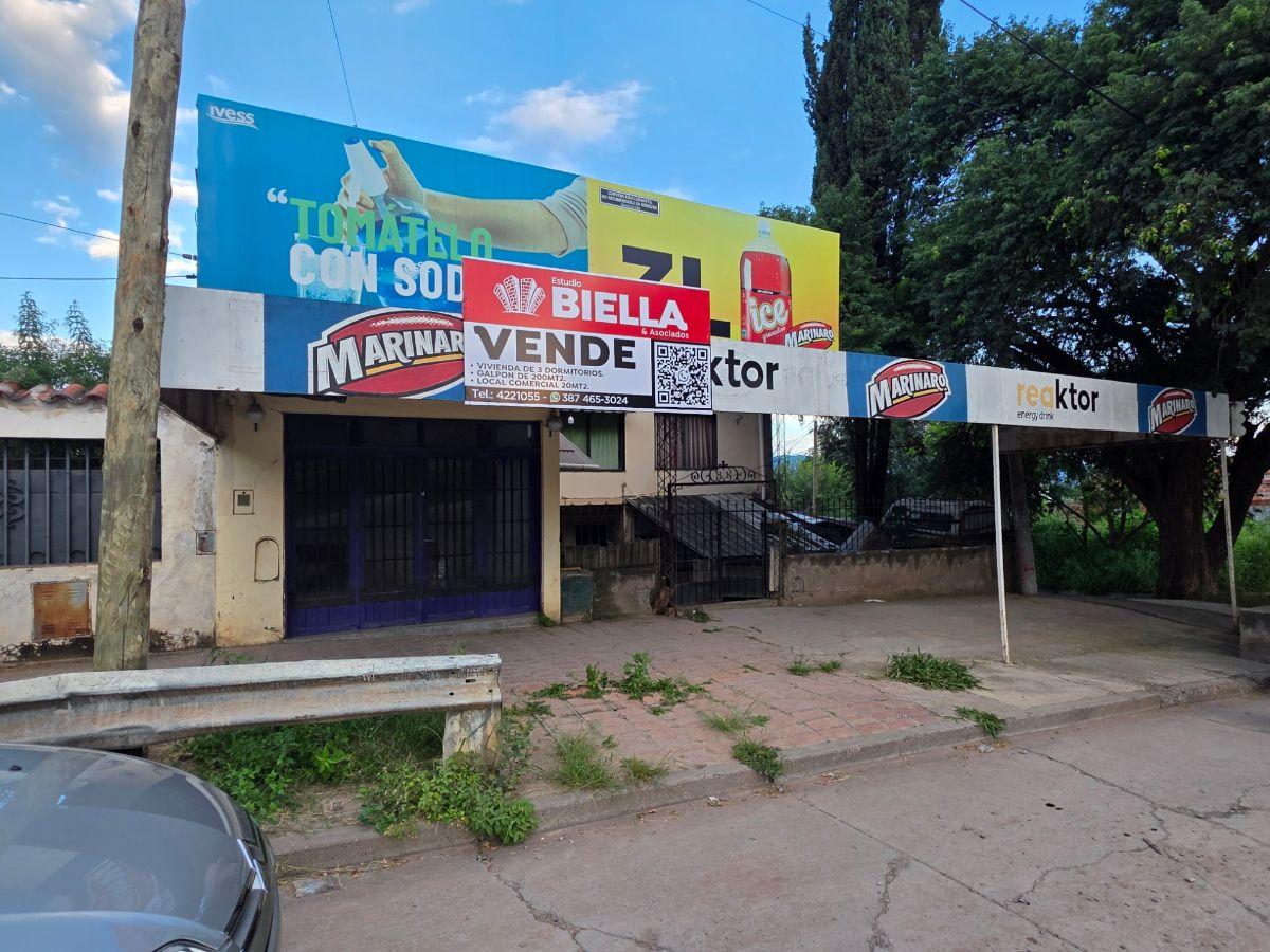 SE VENDEN 3 UNIDADES FUNCIONALES EN UNA INMEJORABLE ESQUINA!!