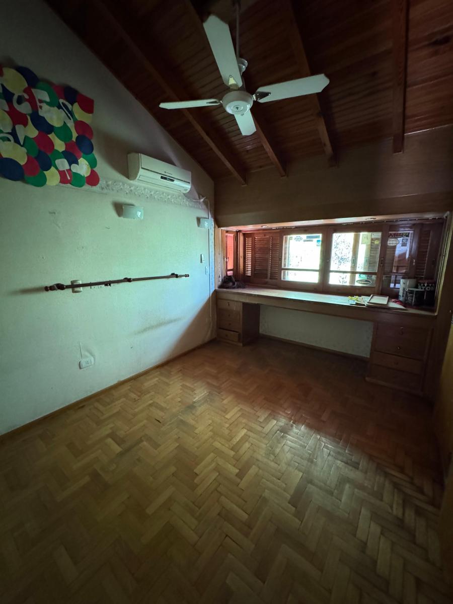 Importante Casa en Dalvian 1