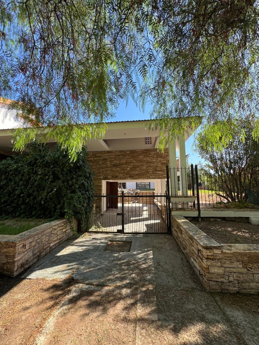 Importante Casa en Dalvian 5