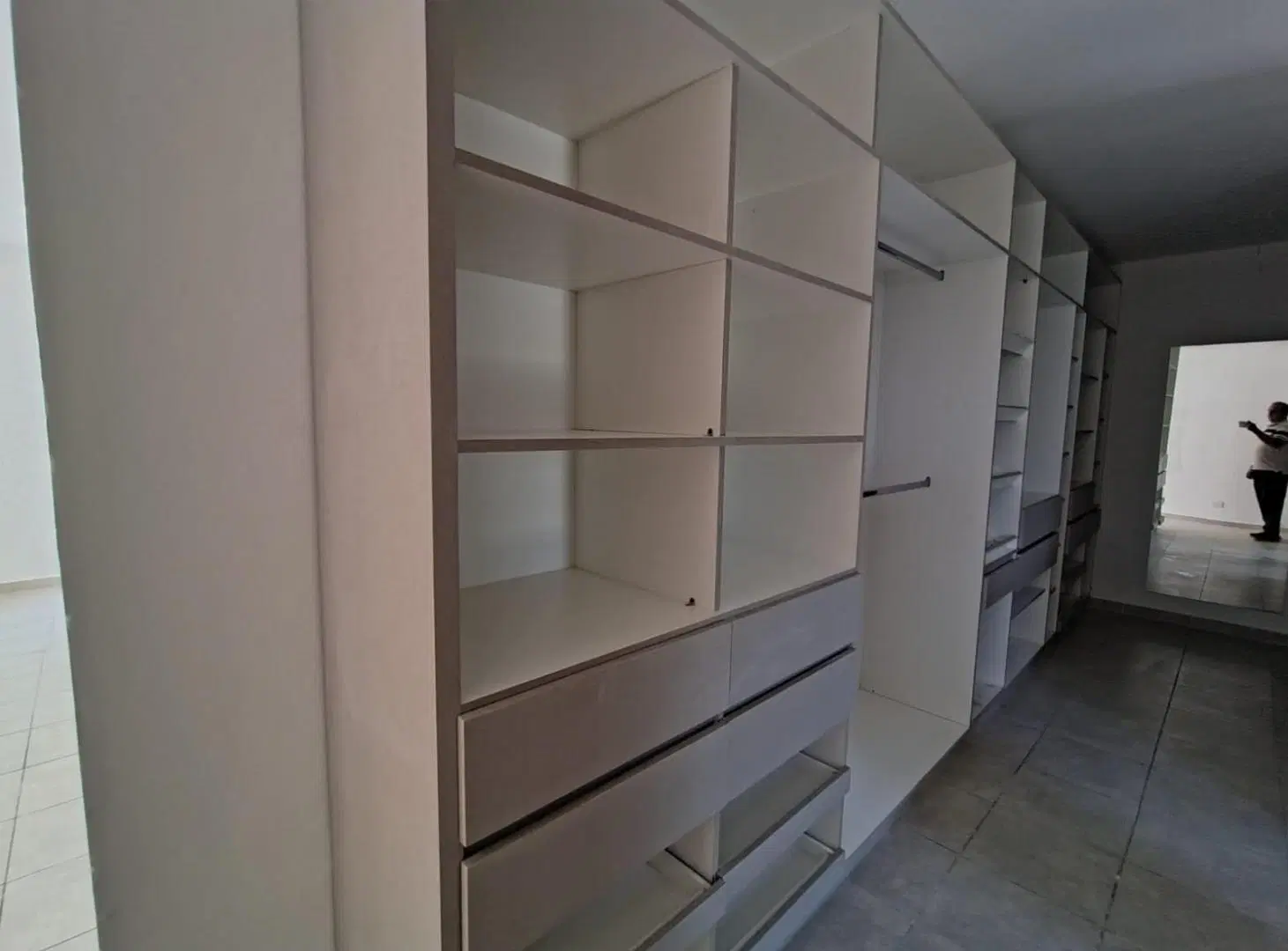 IMPECABLE CASA EN ALQUILER, BARRIO QUINTAS DE RUSSELL 4