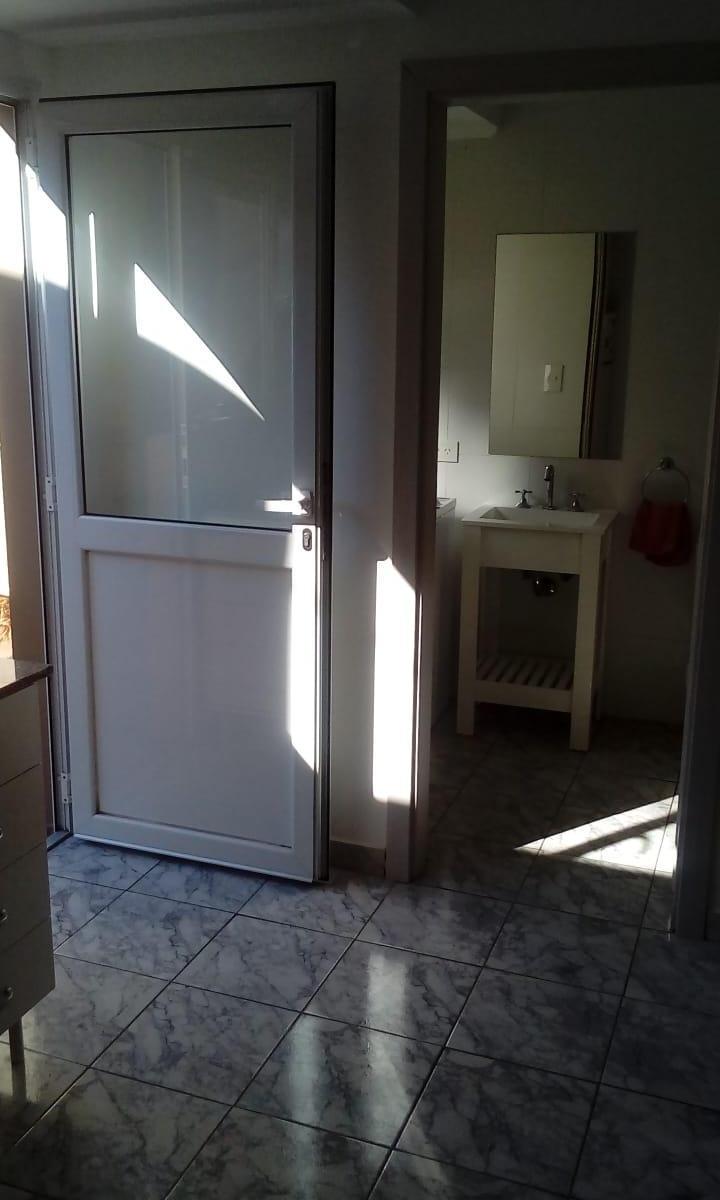 Vivienda, con Garage Cubierto y de Dos Dorm. en Planta Alta 3