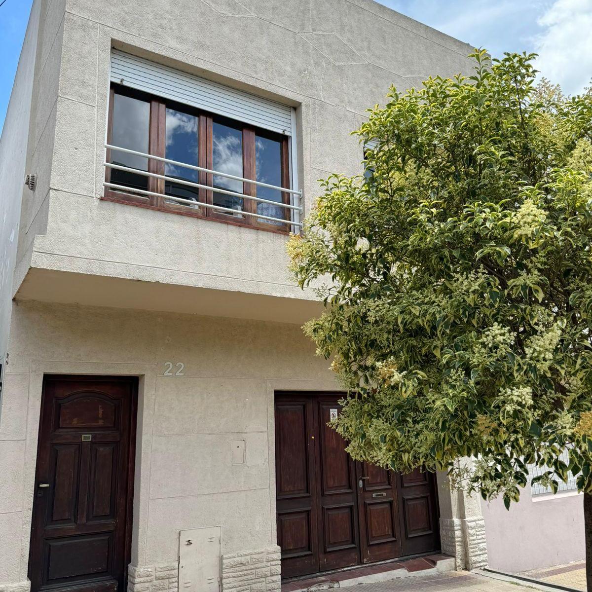 Vivienda, con Garage Cubierto y de Dos Dorm. en Planta Alta 1