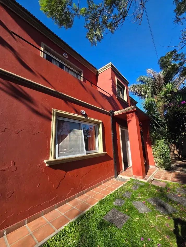 VENTA APTO CREDITO CASA CINCO AMBIENTES COCHERA PATIO SAN MIGUEL BARRIO EL TATO 5