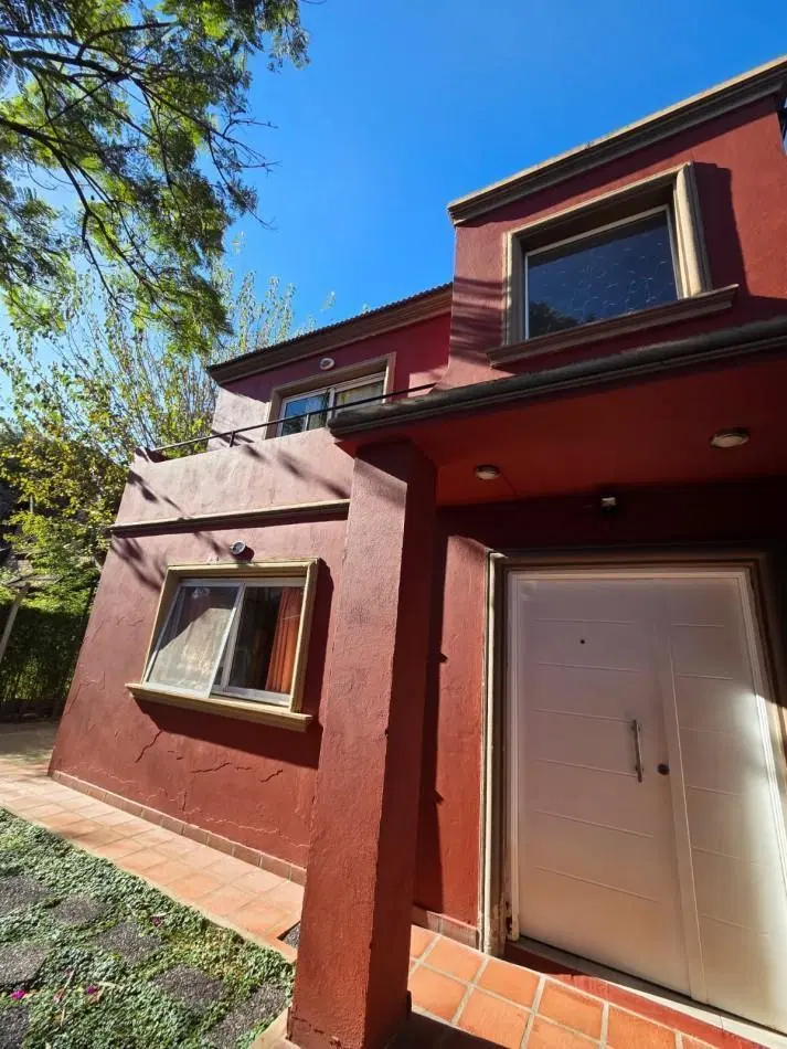 VENTA APTO CREDITO CASA CINCO AMBIENTES COCHERA PATIO SAN MIGUEL BARRIO EL TATO 4